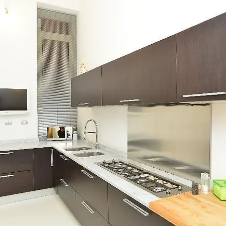 Izzhome Dsign 2* Cagliari