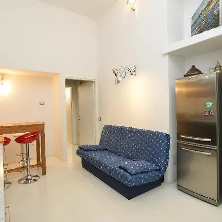 Izzhome Dsign Szálloda