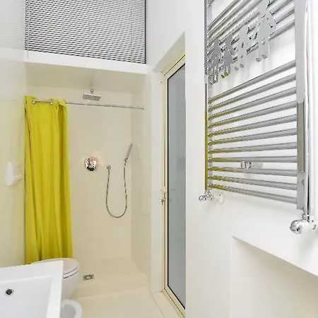 Izzhome Dsign Szálloda 2*